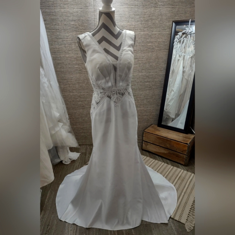 JJ's House Mermaid Wedding Dress With Illusion Sides And Plunging Neckline